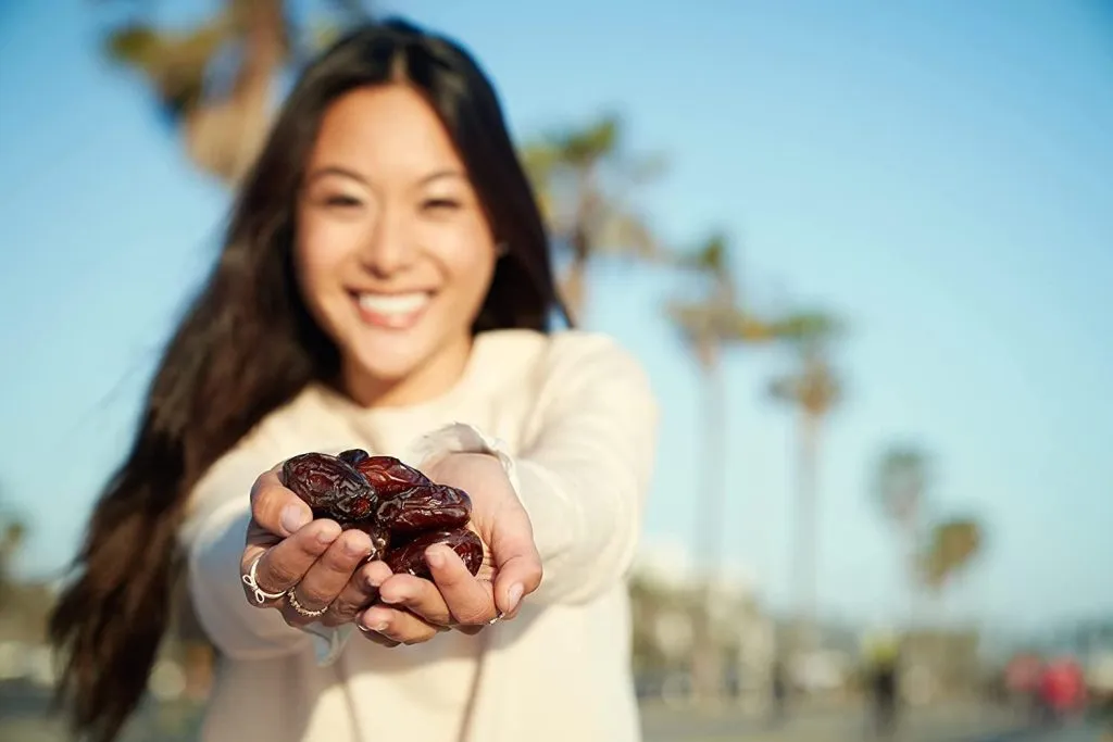 dates supplier